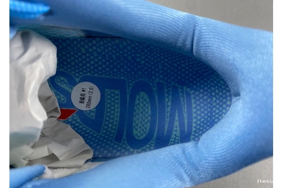 PE2023-100 6 Zoom FTB Kobe Nike  1119